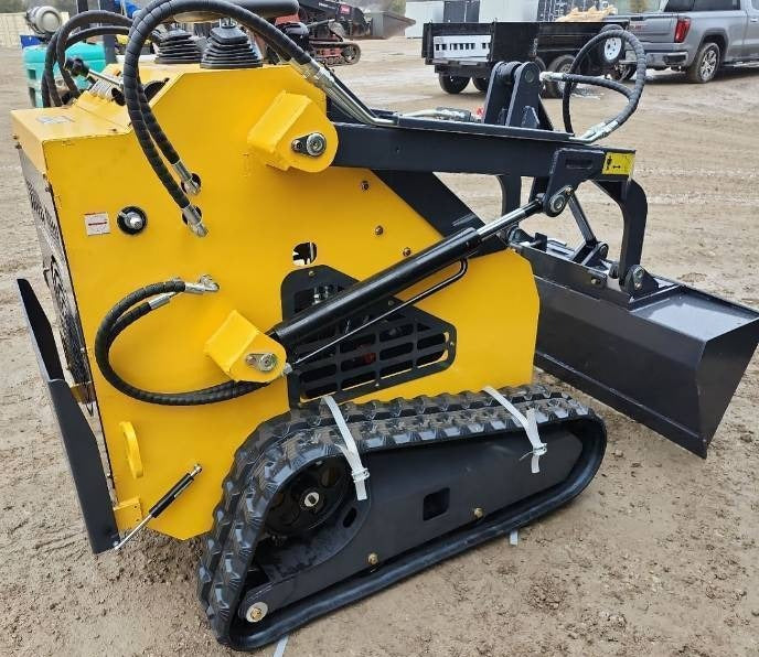 Mini Skid Steer Loader | ZJG-380 Yellow